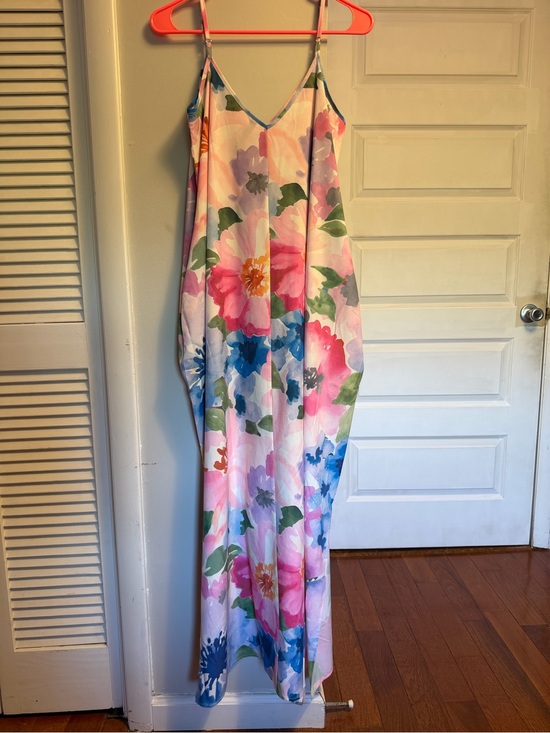 lounge vita Dresses & Skirts - Floral Maxi Slip Dress w/ pockets and side slits - Pastel Multi